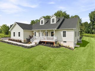 19 Firemens Lane, Newburgh, NY 12550