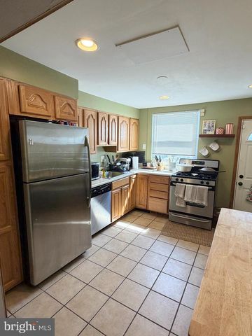 815 S DECKER AVE, Baltimore, MD 21224