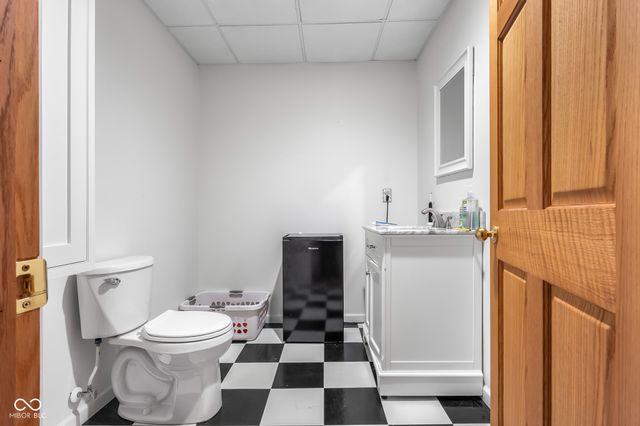 2093 Iroquois Trail, Columbus, IN 47203
