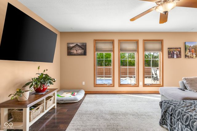 2093 Iroquois Trail, Columbus, IN 47203
