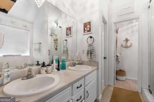 1680 Leguin Mill Road, Locust Grove, GA 30248