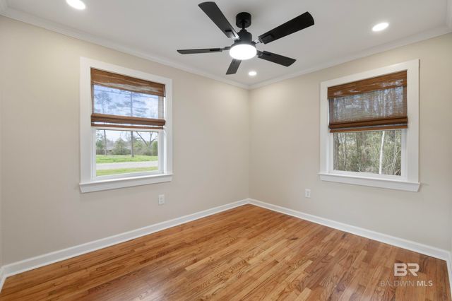 93 Crestview Avenue, Monroeville, AL 36460