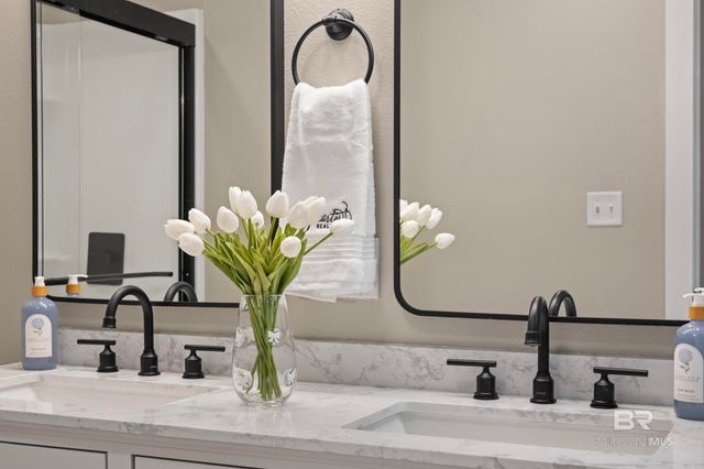 93 Crestview Avenue, Monroeville, AL 36460