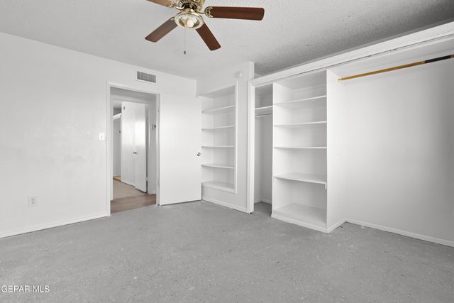 1578 DALE DOUGLAS Drive E, El Paso, TX 79936