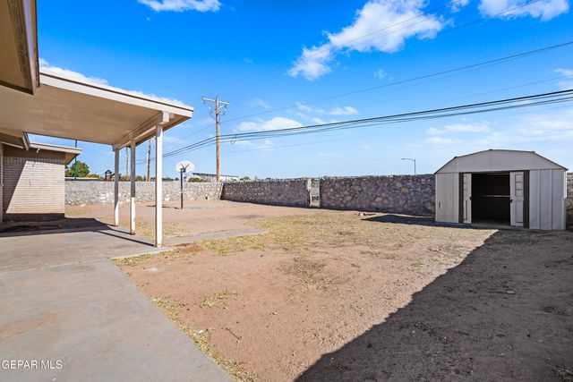 1578 DALE DOUGLAS Drive E, El Paso, TX 79936