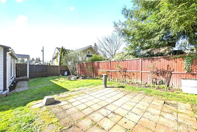 4841 S Sheridan Avenue, Tacoma, WA 98408