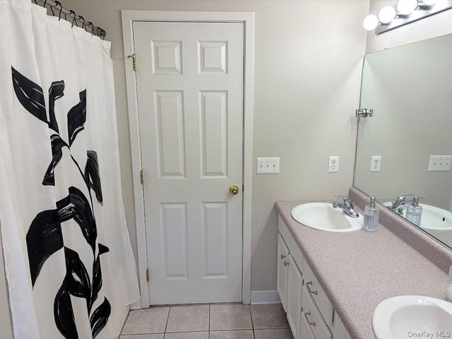 44 Ramblewood Drive, Newburgh, NY 12550