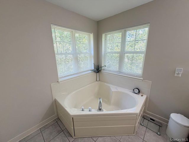 44 Ramblewood Drive, Newburgh, NY 12550