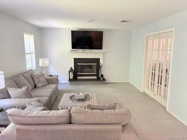 44 Ramblewood Drive, Newburgh, NY 12550