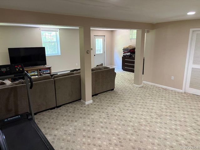 44 Ramblewood Drive, Newburgh, NY 12550