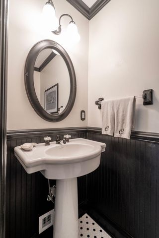 980 Fort Sumter Drive, Charleston, SC 29412