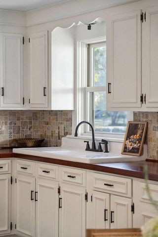 980 Fort Sumter Drive, Charleston, SC 29412