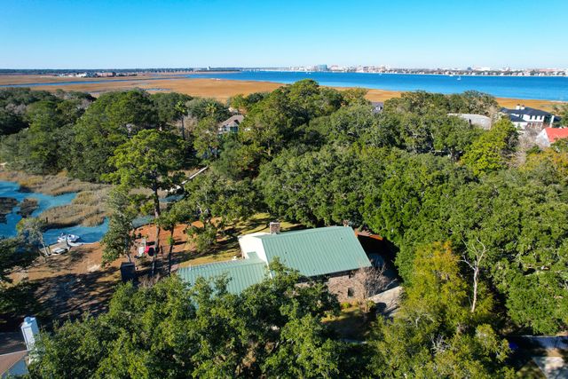 980 Fort Sumter Drive, Charleston, SC 29412