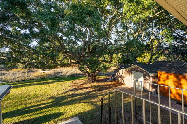 980 Fort Sumter Drive, Charleston, SC 29412