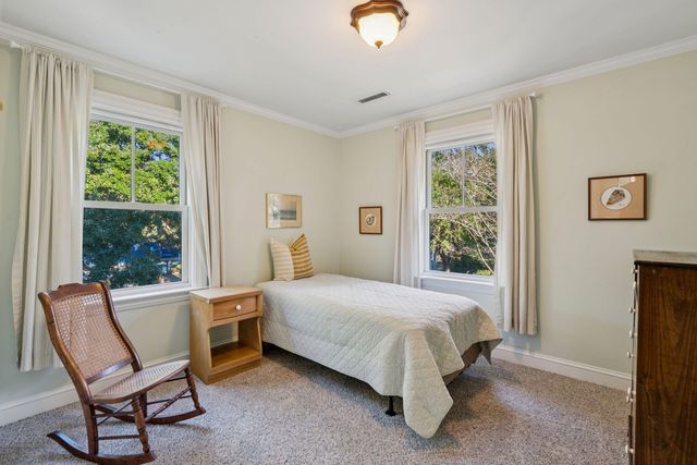 980 Fort Sumter Drive, Charleston, SC 29412