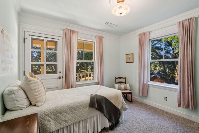 980 Fort Sumter Drive, Charleston, SC 29412