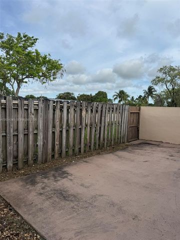 11405 SW 122nd Ct, Miami, FL 33186