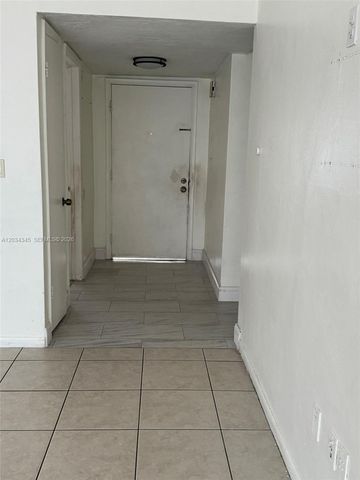 11405 SW 122nd Ct, Miami, FL 33186