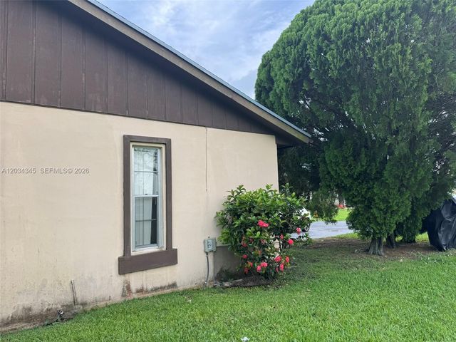 11405 SW 122nd Ct, Miami, FL 33186