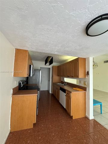 11405 SW 122nd Ct, Miami, FL 33186