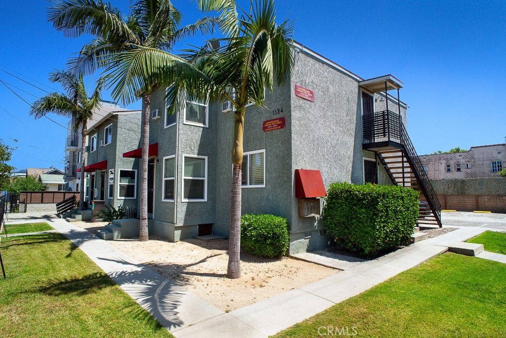 1134 W 39th, Los Angeles, CA 90037 — exterior