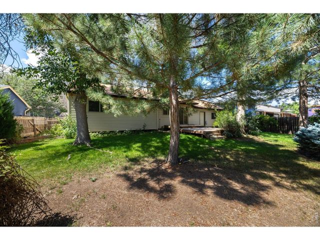 2314 Bowen St, Longmont, CO 80501