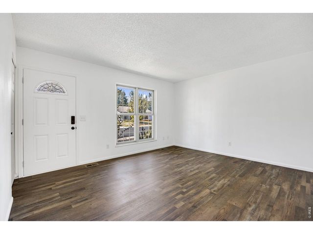 2314 Bowen St, Longmont, CO 80501