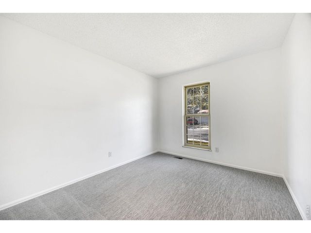 2314 Bowen St, Longmont, CO 80501