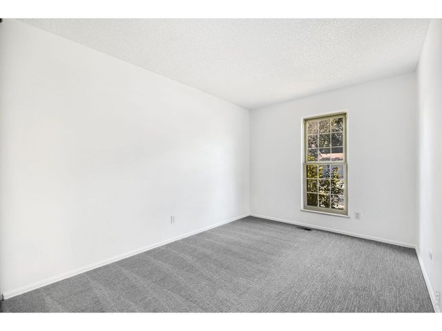 2314 Bowen St, Longmont, CO 80501