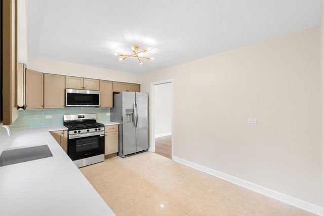 22548 Ridgeway Avenue, Richton Park, IL 60471