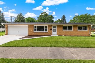 22548 Ridgeway Avenue, Richton Park, IL 60471
