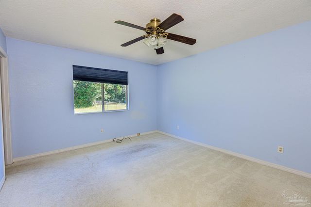 9825 Ginko Dr, Pensacola, FL 32506