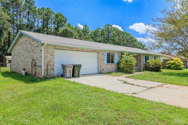 9825 Ginko Dr, Pensacola, FL 32506