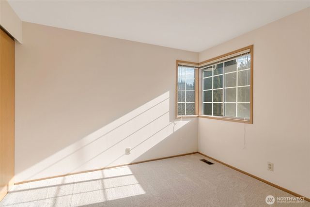 25746 SE 39th Street, Sammamish, WA 98029