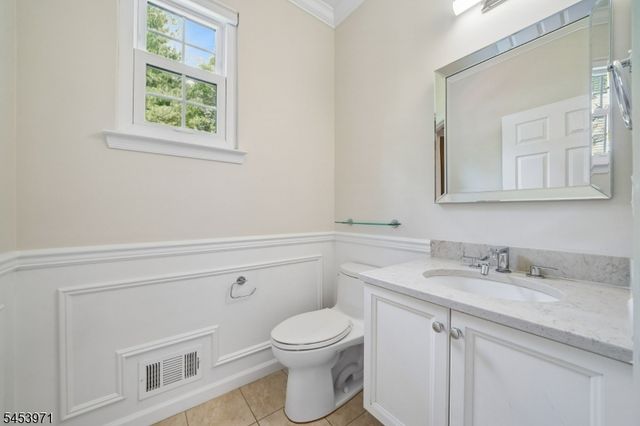 4 Revere Dr, Bernards Twp., NJ 07920