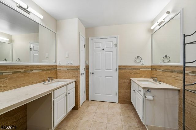 4 Revere Dr, Bernards Twp., NJ 07920