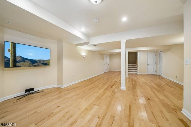 4 Revere Dr, Bernards Twp., NJ 07920