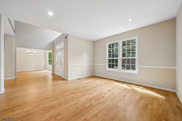 4 Revere Dr, Bernards Twp., NJ 07920