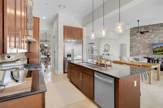 4725 North Jensen Street, Las Vegas, NV 89129