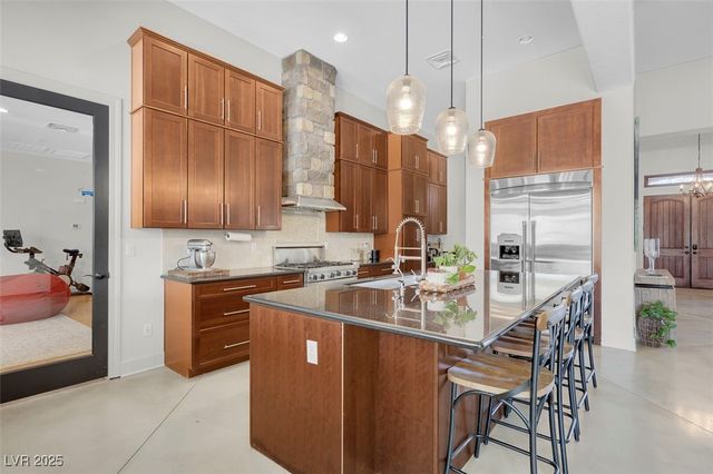 4725 North Jensen Street, Las Vegas, NV 89129