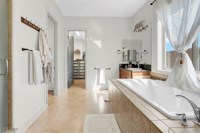 4725 North Jensen Street, Las Vegas, NV 89129