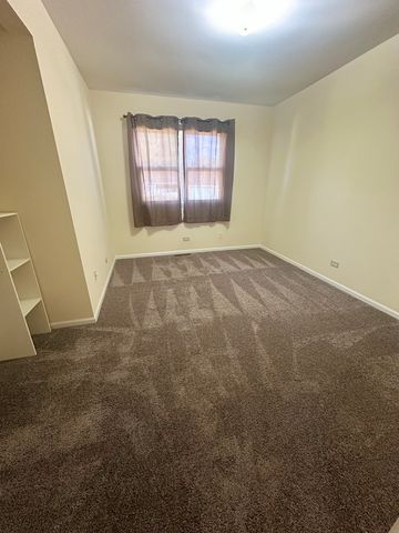 3811 W Orleans Street, Mchenry, IL 60050