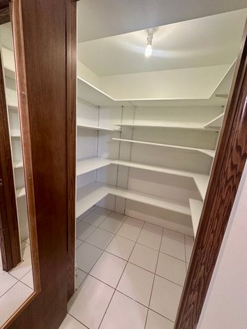 3811 W Orleans Street, Mchenry, IL 60050