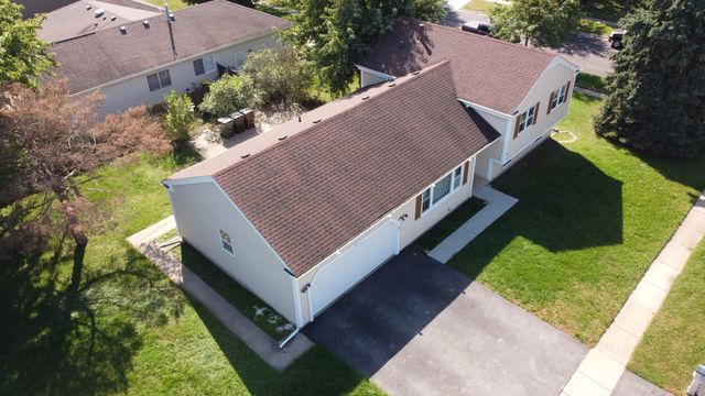 3811 W Orleans Street, Mchenry, IL 60050