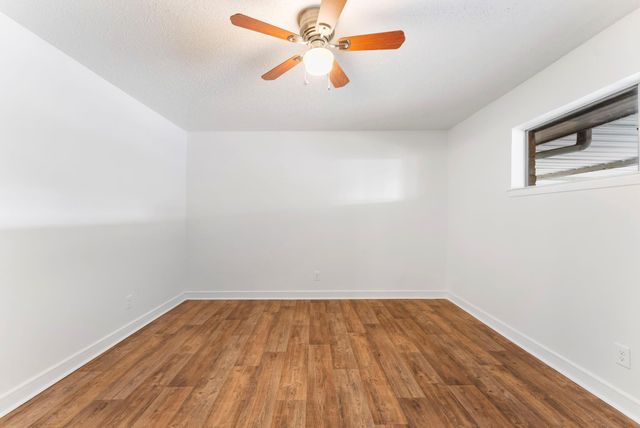 1016 E Tri Oaks Ln Unit 45 Lane 45, Houston, TX 77043
