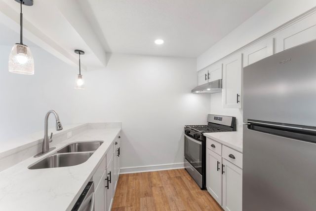 1016 E Tri Oaks Ln Unit 45 Lane 45, Houston, TX 77043