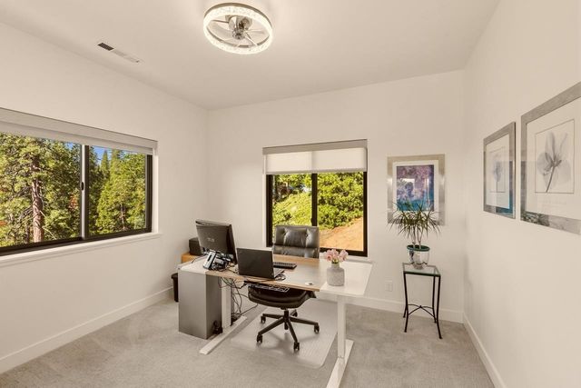 3321 Menominee Ct, Arnold, CA 95223