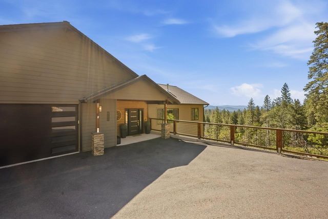3321 Menominee Ct, Arnold, CA 95223