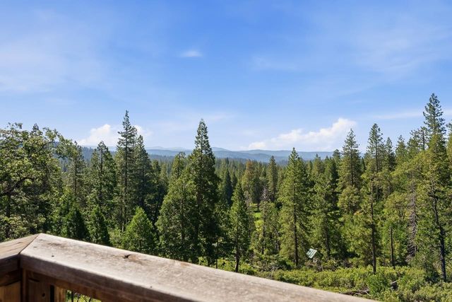 3321 Menominee Ct, Arnold, CA 95223