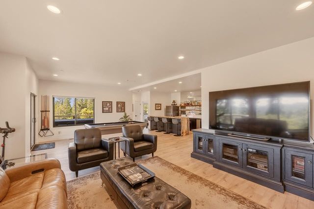 3321 Menominee Ct, Arnold, CA 95223